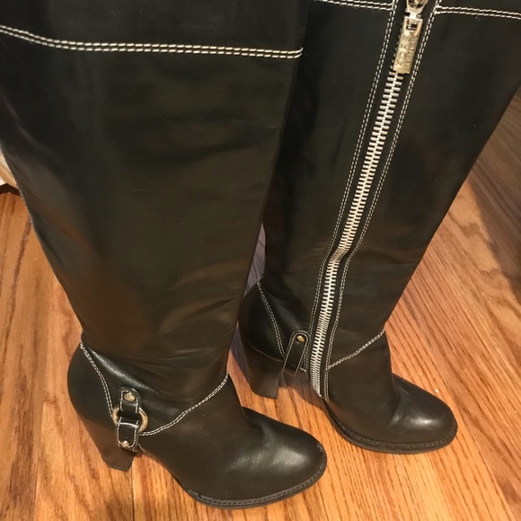 Boots - Picture 2 of 2